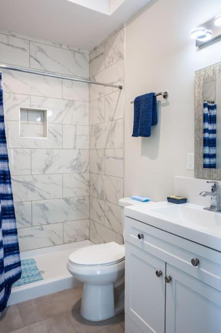 2 Bedroom, 2 Bathroom Detached Max 7 Sleepers Apartamento